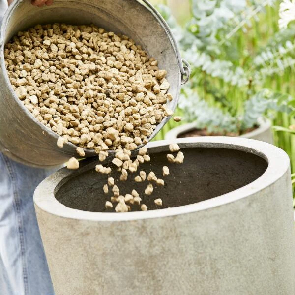 Compo Bio Granuplant Puimsteenkorrels - 40 L 2 Compo Bio Granuplant Puimsteenkorrels - 40 L - Afbeelding 2