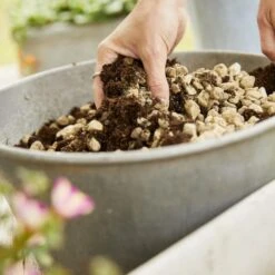 Compo Bio Granuplant Puimsteenkorrels - 40 L 11 Compo Bio Granuplant Puimsteenkorrels - 40 L -Gardena Winkel compo bio granuplant 40 l 1709199299 5 600