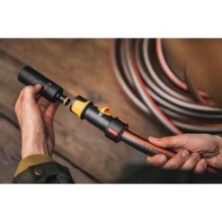 Fiskars Tuinspuit -Gardena Winkel tuinspuit fiskars 1621325070 4 600